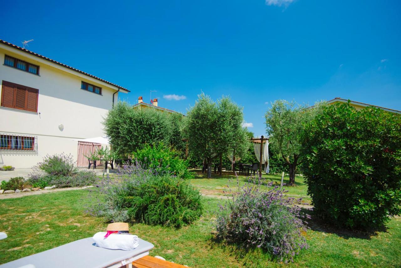 Dolce Sosta Hotel Lucca Exterior photo